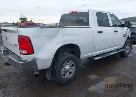 2016 Ram 2500 Tradesman z USA, uszkodzony, nr VIN 3C6UR5CL5GG231161